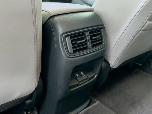 Used 2020 Honda CR-V EX-L image 25