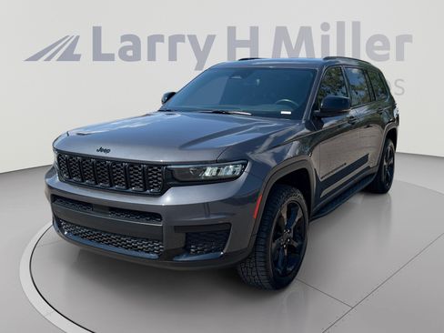 Certified 2022 Jeep Grand Cherokee L Laredo AWD/4WD image 1