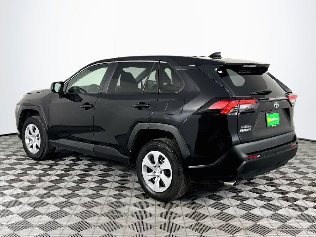Used 2025 Toyota RAV4 LE AWD/4WD image 6