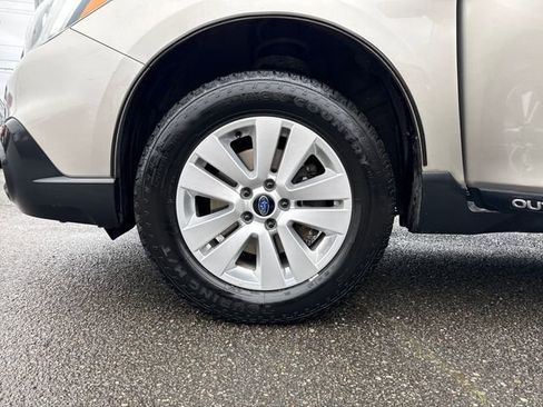 Used 2017 Subaru Outback 2.5i image 26