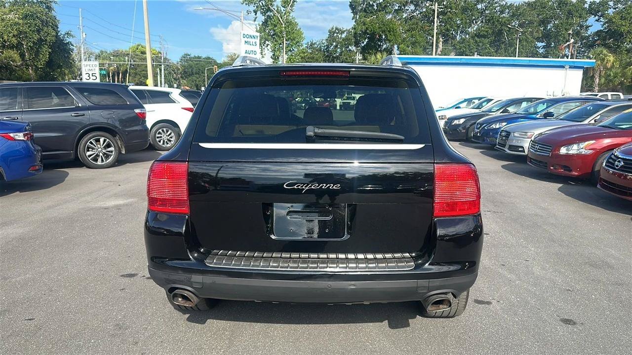 Used 2006 Porsche Cayenne AWD/4WD image 9