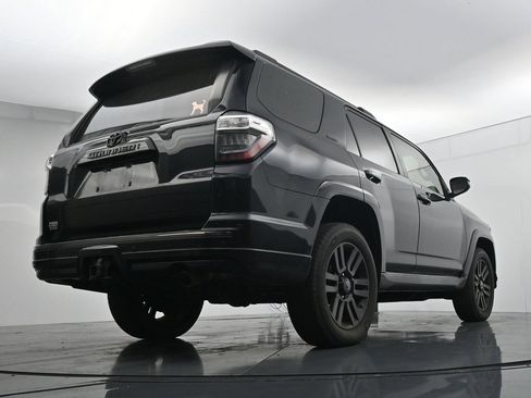 Used 2019 Toyota 4Runner Limited AWD/4WD image 22