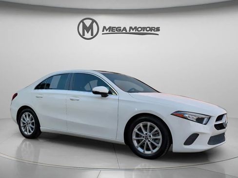 Used 2020 Mercedes-Benz A 220 image 10