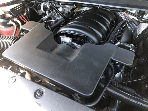Used 2017 Chevrolet Tahoe 2WD image 39
