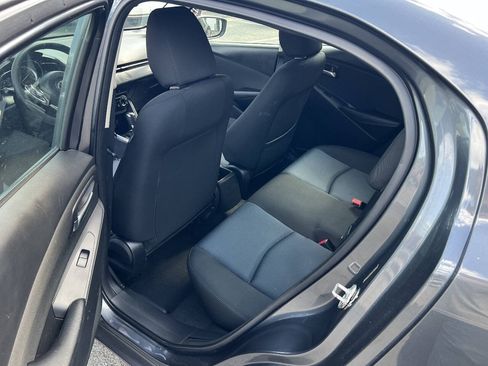 Used 2018 Toyota Yaris iA FWD image 18