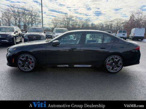 Used 2025 BMW i5 M60 w/ Executive Package image 5