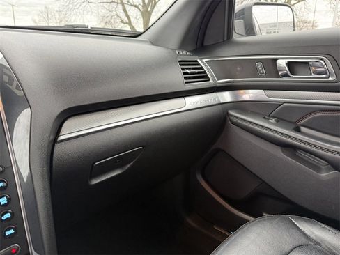 Used 2019 Ford Explorer Sport w/ Equipment Group 401A image 26