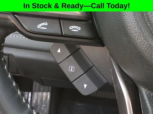 Certified 2022 Subaru Outback Touring w/ Popular Package #2 AWD/4WD image 24
