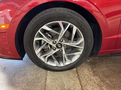 Certified 2023 Hyundai Sonata SEL FWD image 9