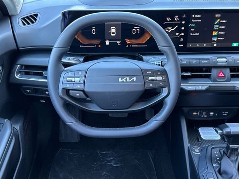 New 2026 Kia K4 EX image 14