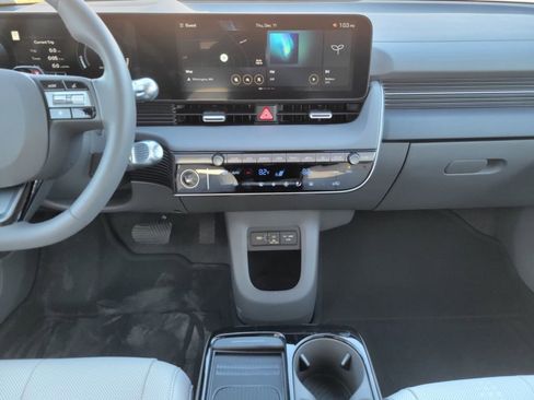 New 2026 Hyundai Ioniq 5 Limited image 12