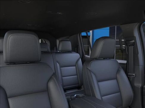 New 2026 Chevrolet Traverse LT w/ Driver Confidence Package FWD image 26