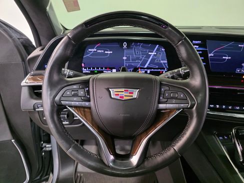 Used 2023 Cadillac Escalade ESV Sport Platinum w/ LPO, ONYX Package AWD/4WD image 22