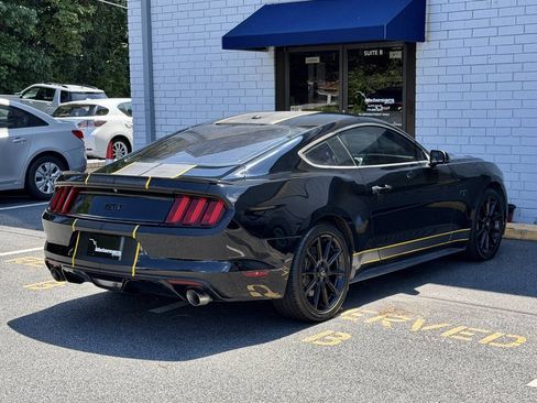 Used 2016 Ford Mustang GT Premium w/ Black Accent Package RWD image 7