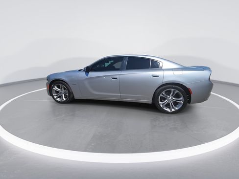 Certified 2017 Dodge Charger R/T RWD image 8