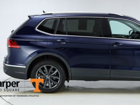 Used 2023 Volkswagen Tiguan SE image 11