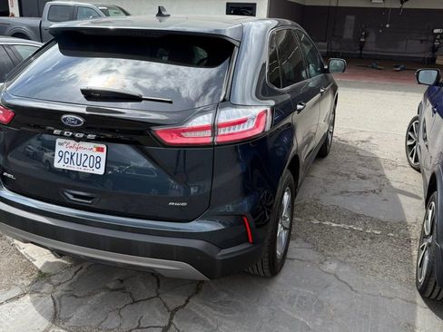 Used 2023 Ford Edge SEL w/ Convenience Package AWD/4WD image 6