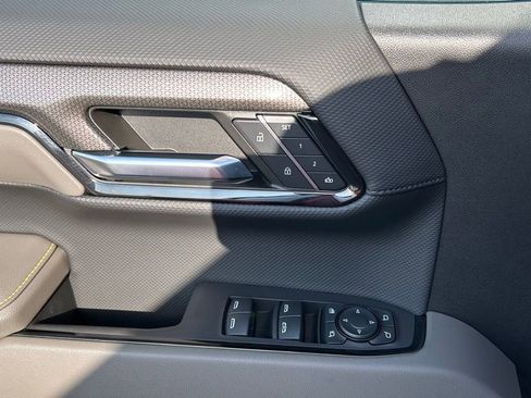 New 2024 Chevrolet Silverado 1500 ZR2 w/ ZR2 Bison Edition image 22