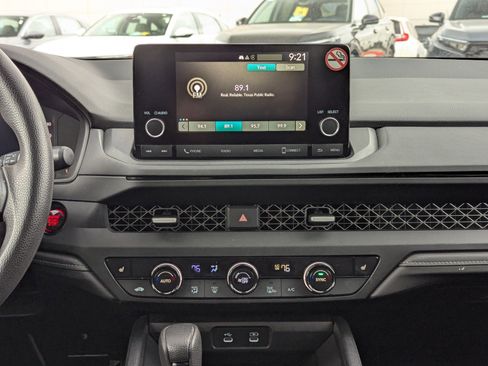 Used 2024 Honda Accord EX image 18