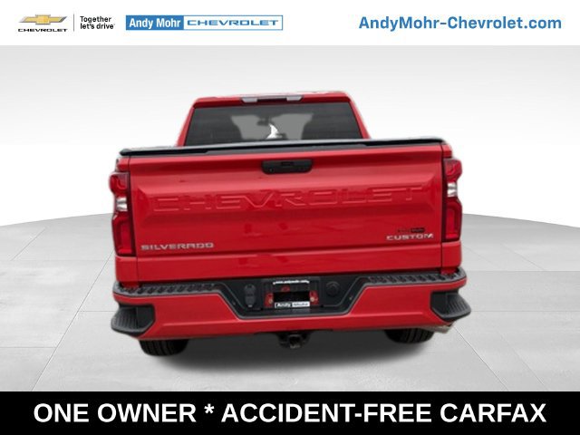 Used 2019 Chevrolet Silverado 1500 Custom w/ Custom Value Package RWD image 4