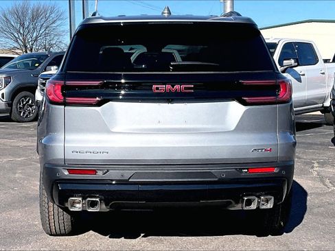 New 2026 GMC Acadia AT4 w/ Luxury Package image 4