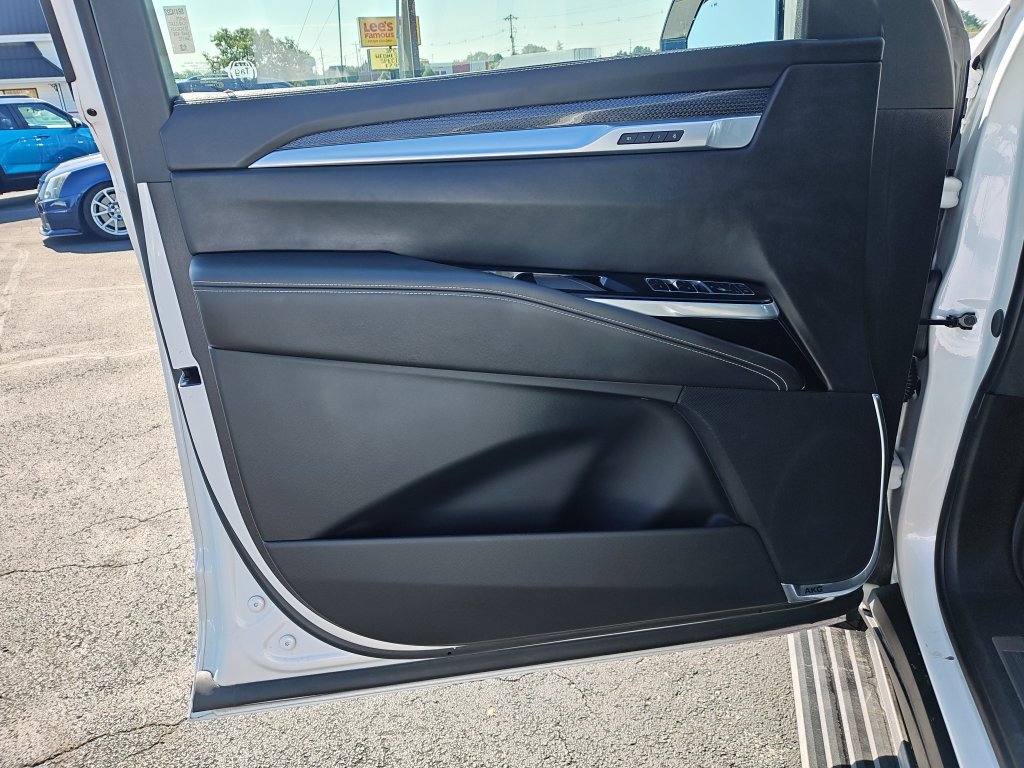 Used 2025 Cadillac Escalade V w/ LPO, Floor Liner Package AWD/4WD image 14