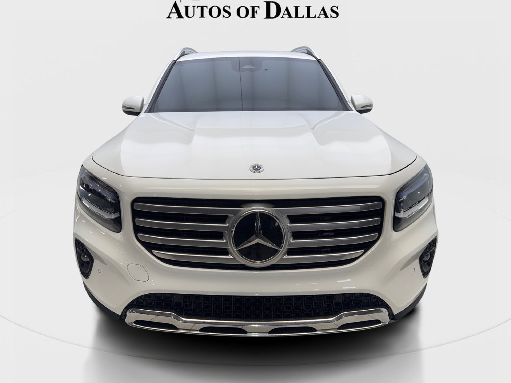 Used 2025 Mercedes-Benz GLB 250 w/ Exclusive Package image 4