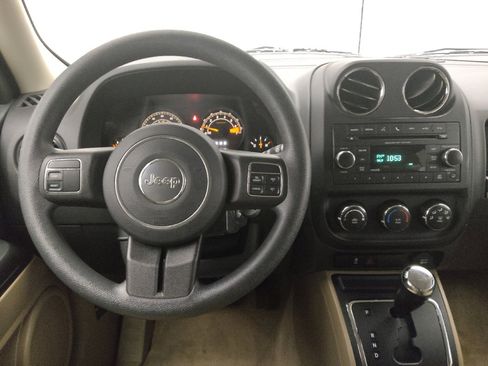 Used 2017 Jeep Patriot Sport w/ Power Value Group image 22