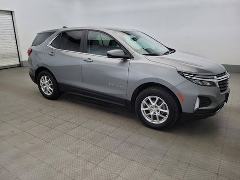 Used 2023 Chevrolet Equinox LT w/ Driver Convenience Package image 11