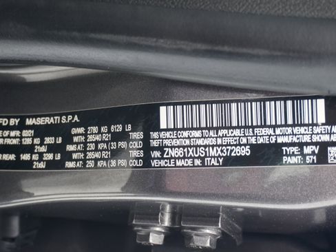 Used 2021 Maserati Levante GranSport image 38