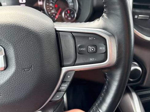 Used 2022 RAM 1500 Big Horn AWD/4WD image 12