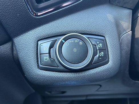 Used 2016 Ford Escape Titanium AWD/4WD image 17