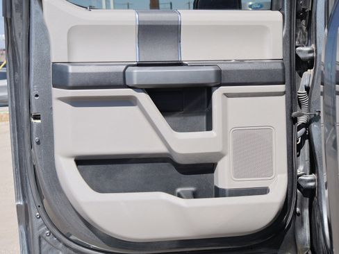 Used 2017 Ford F250 XLT w/ XLT Value Package image 28