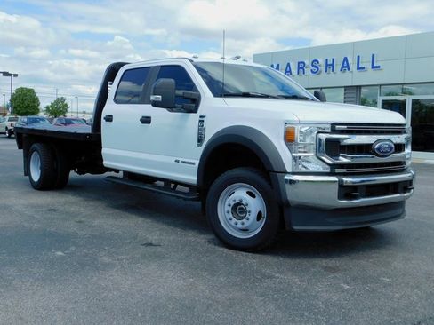 Used 2022 Ford F550 4x4 Crew Cab Super Duty w/ Power Equipment Group image 2