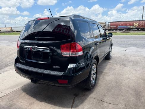 Used 2009 Kia Borrego Limited image 33