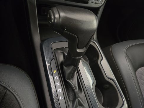 Used 2020 Chevrolet Colorado Z71 AWD/4WD image 23