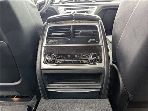 Used 2018 BMW 750i 750i image 18