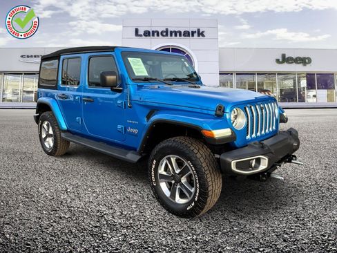 Used 2022 Jeep Wrangler Unlimited Sahara w/ LED Lighting Group AWD/4WD image 1