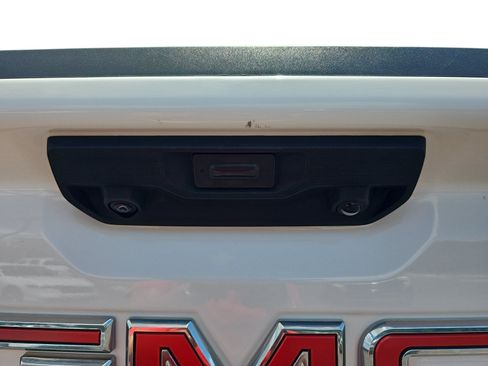 Used 2023 GMC Sierra 1500 Elevation AWD/4WD image 30
