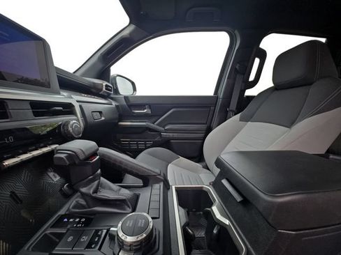 Certified 2025 Toyota Tacoma TRD Sport AWD/4WD image 11