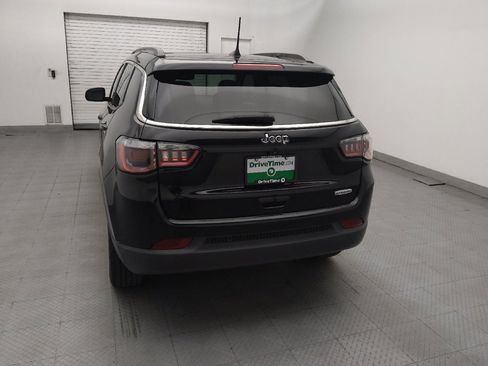 Used 2019 Jeep Compass Latitude w/ Popular Equipment Group FWD image 6