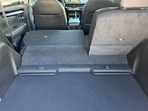 Used 2024 Honda CR-V EX-L image 12
