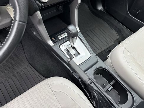 Used 2017 Subaru Forester 2.5i Limited image 28
