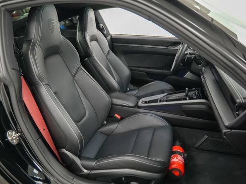 Certified 2023 Porsche 911 Carrera S RWD image 18