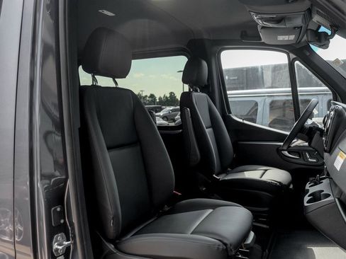 New 2025 Mercedes-Benz Sprinter 2500 image 24