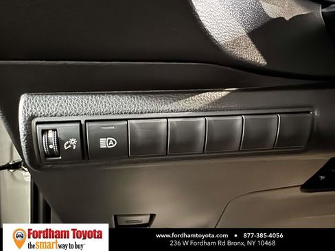 Used 2026 Toyota Corolla LE FWD image 18