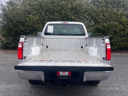 Used 2016 Ford F250 XL w/ Power Equipment Group image 7