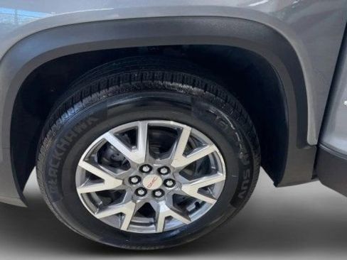 Used 2021 GMC Acadia SLT image 19