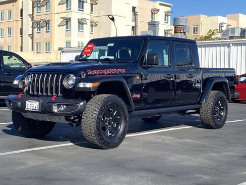 Used 2023 Jeep Gladiator Mojave w/ Trailer Tow Package image 2