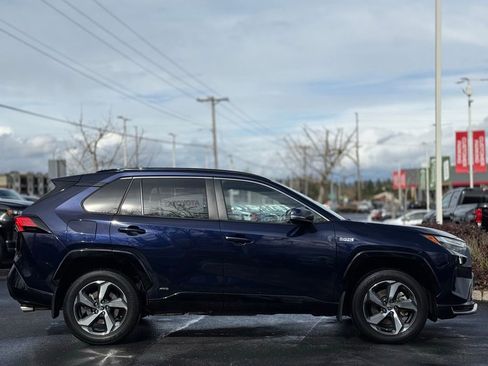 Certified 2023 Toyota RAV4 SE w/ Weather & Moonroof Package image 7